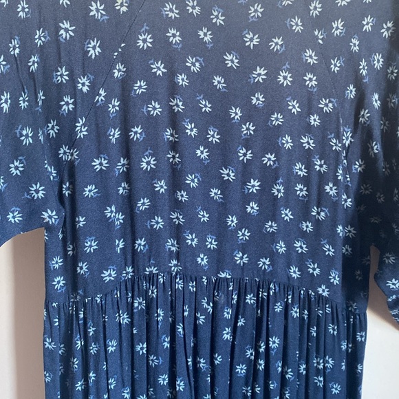 Petite Christy Dawn Theo dress - Picture 4 of 7